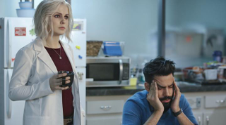 Illustration for article titled iZombie 2.12:Â Physician, Heal Thy Selfie